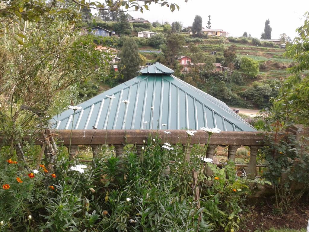Senani Colonial Holiday Bungalow Nuwara Eliya Kamer foto