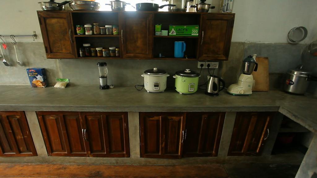 Senani Colonial Holiday Bungalow Nuwara Eliya Kamer foto