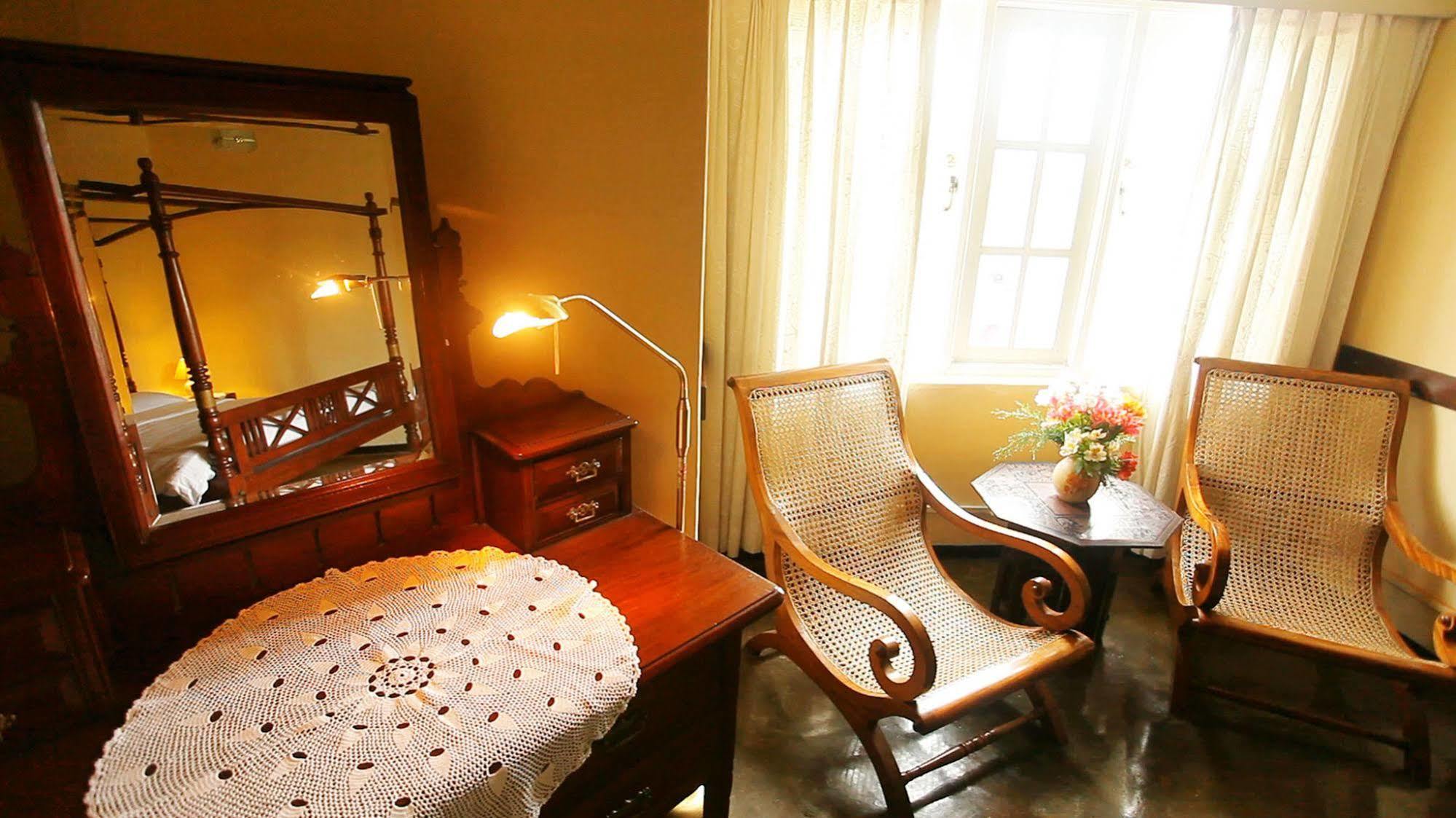 Senani Colonial Holiday Bungalow Nuwara Eliya Buitenkant foto