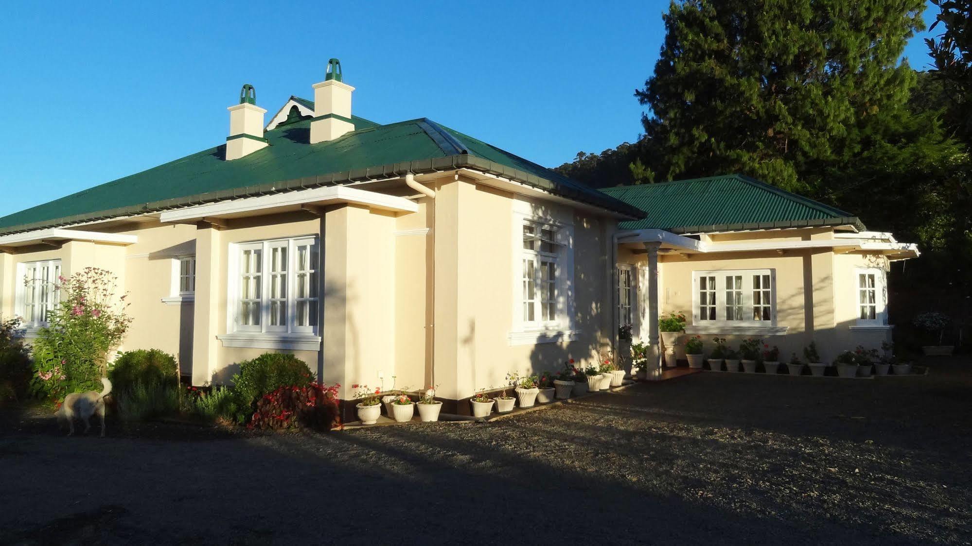 Senani Colonial Holiday Bungalow Nuwara Eliya Buitenkant foto