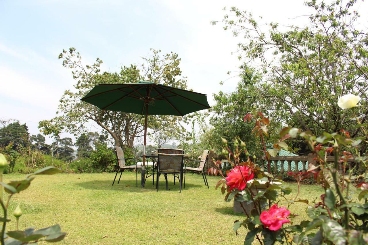 Senani Colonial Holiday Bungalow Nuwara Eliya Buitenkant foto