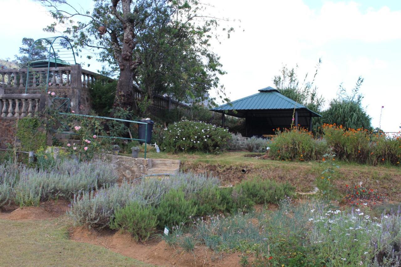 Senani Colonial Holiday Bungalow Nuwara Eliya Buitenkant foto